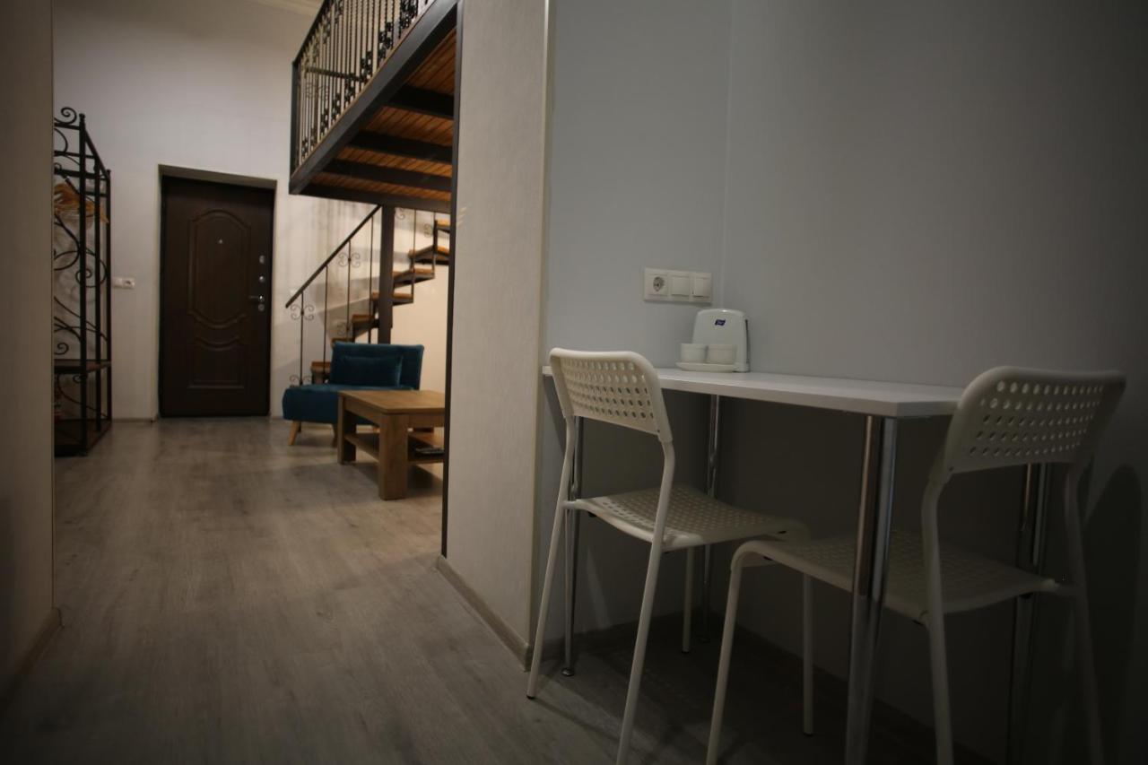 Love Home Tbilisi Bagian luar foto