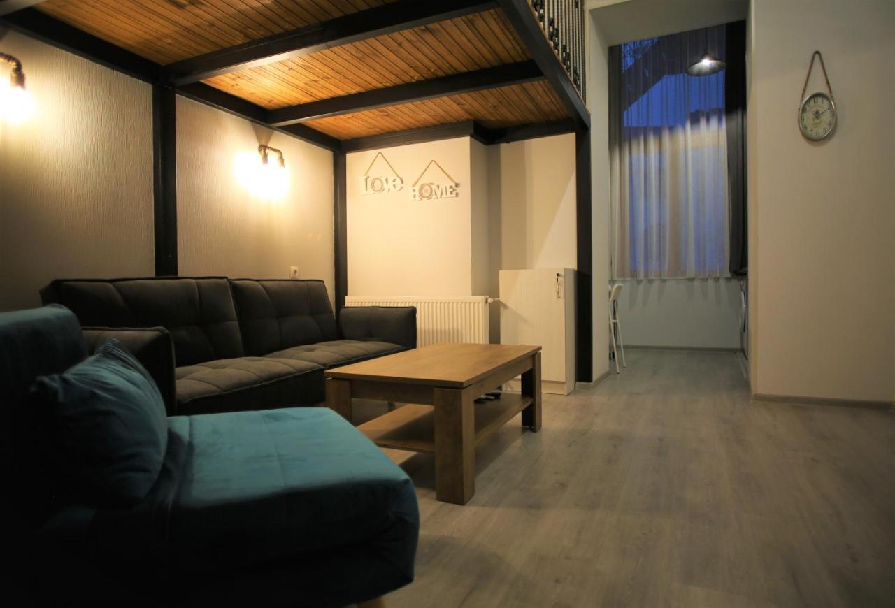 Love Home Tbilisi Bagian luar foto
